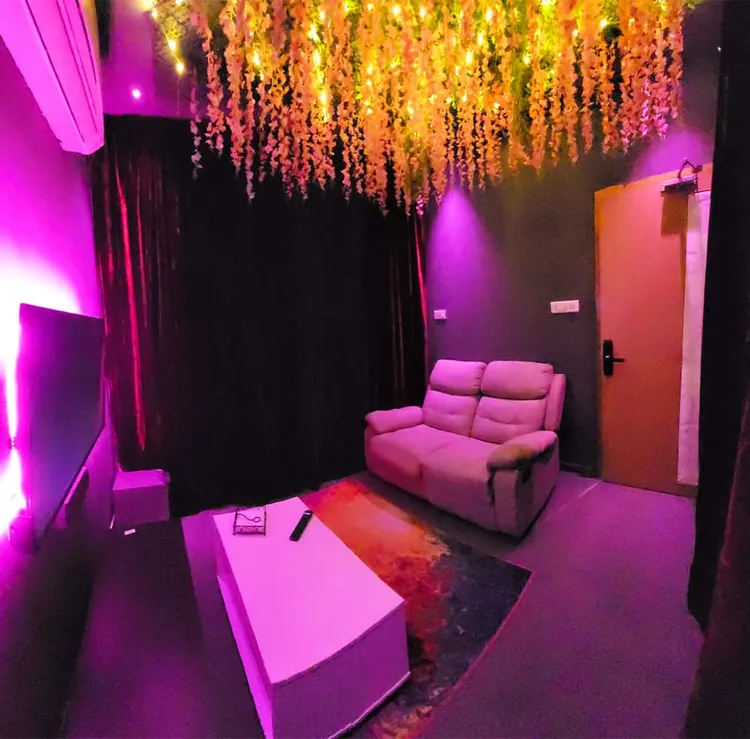 CINEPOD private theatre at Rosae Koramangala, Bangalore — photo 7