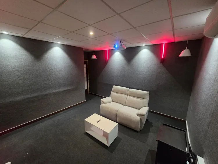 INFINITY private theatre at Rosae Koramangala, Bangalore — photo 7